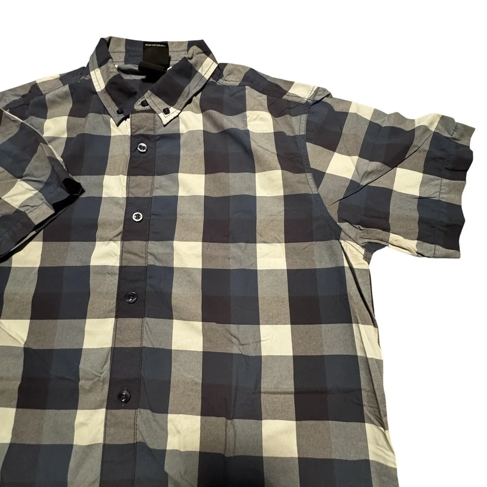 The North Face Shirt Mens L Blue Plaid Short Sleeve Nylon Button-Up Outdoor